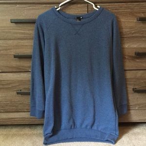 *5 for $25* Oversized sweatshirt from H&M. Sz- S